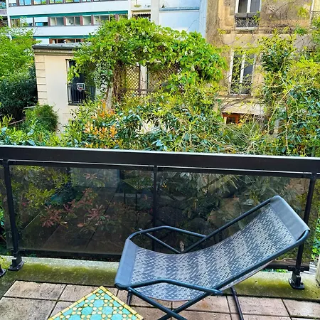 Le Jardin Des Tanneries By Uta House