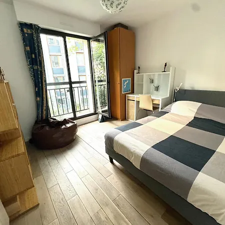 Apartment Le Jardin Des Tanneries By Uta House Paris