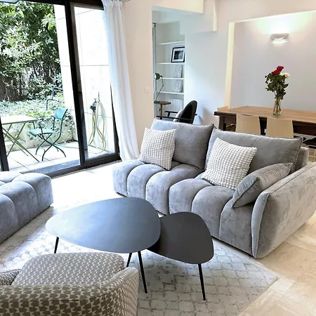 Le Jardin Des Tanneries By Uta House Apartment